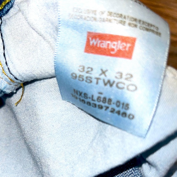 Men’s 32x32 wranglers straight leg in euc - Picture 4 of 4